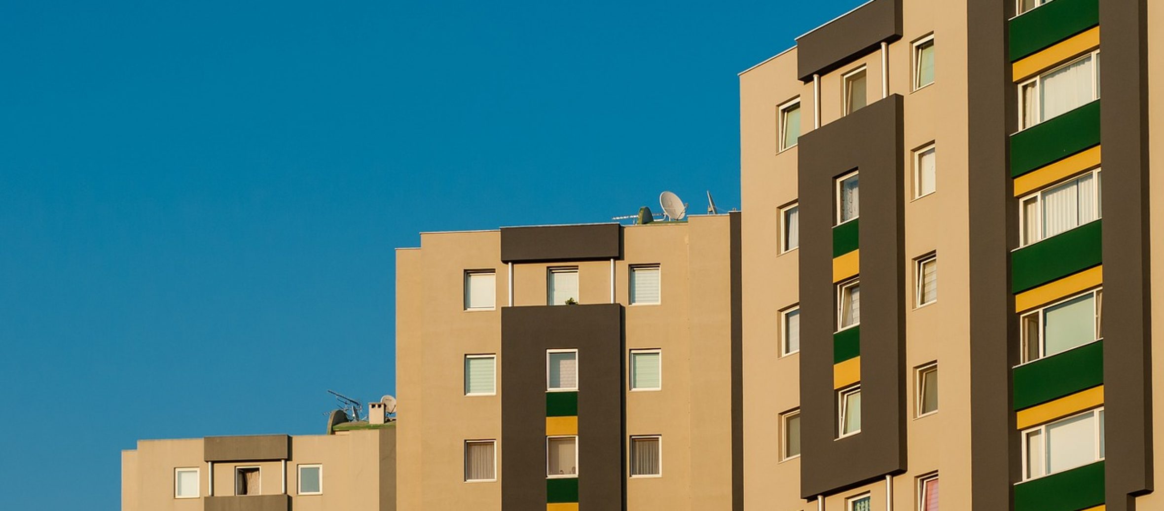 Uciążliwy sąsiad. Jak sobie z nim poradzić?