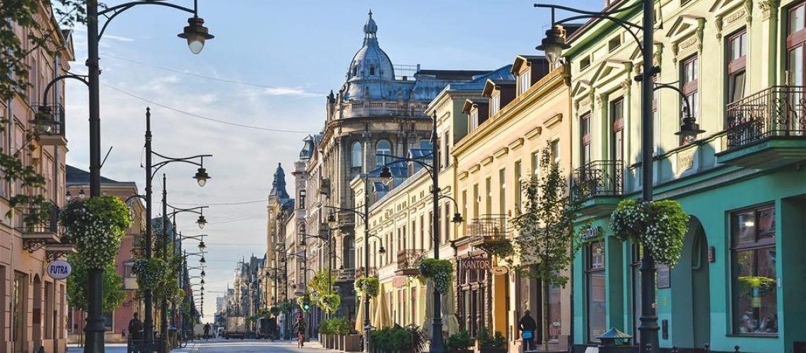 Prognozy cen nieruchomości — jak duża obniżka nas czeka?